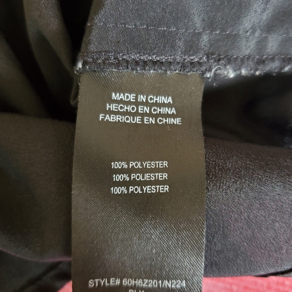 Small- Black 2B Bebe Blouse - Picture 5 of 5